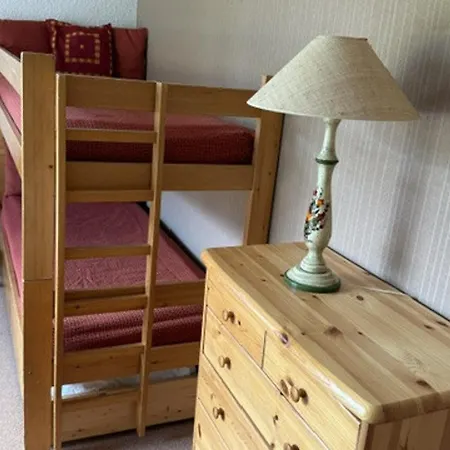 Cosy Avec Parking - 5 Pers. Apartment