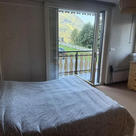 Cosy Avec Parking - 5 Pers. Apartment